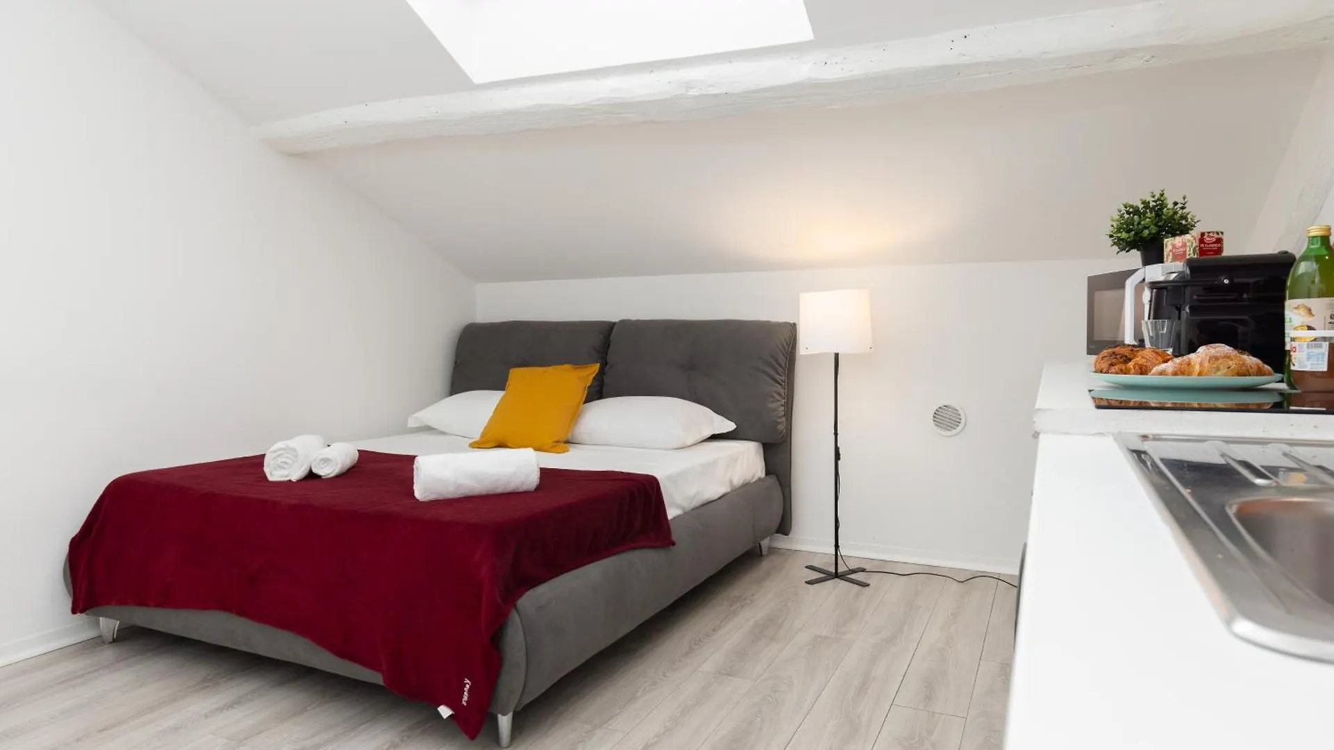 Apartment Ferienwohnung I Buenos Aires I Quiet Retreat With Ac & Wifi Mailand